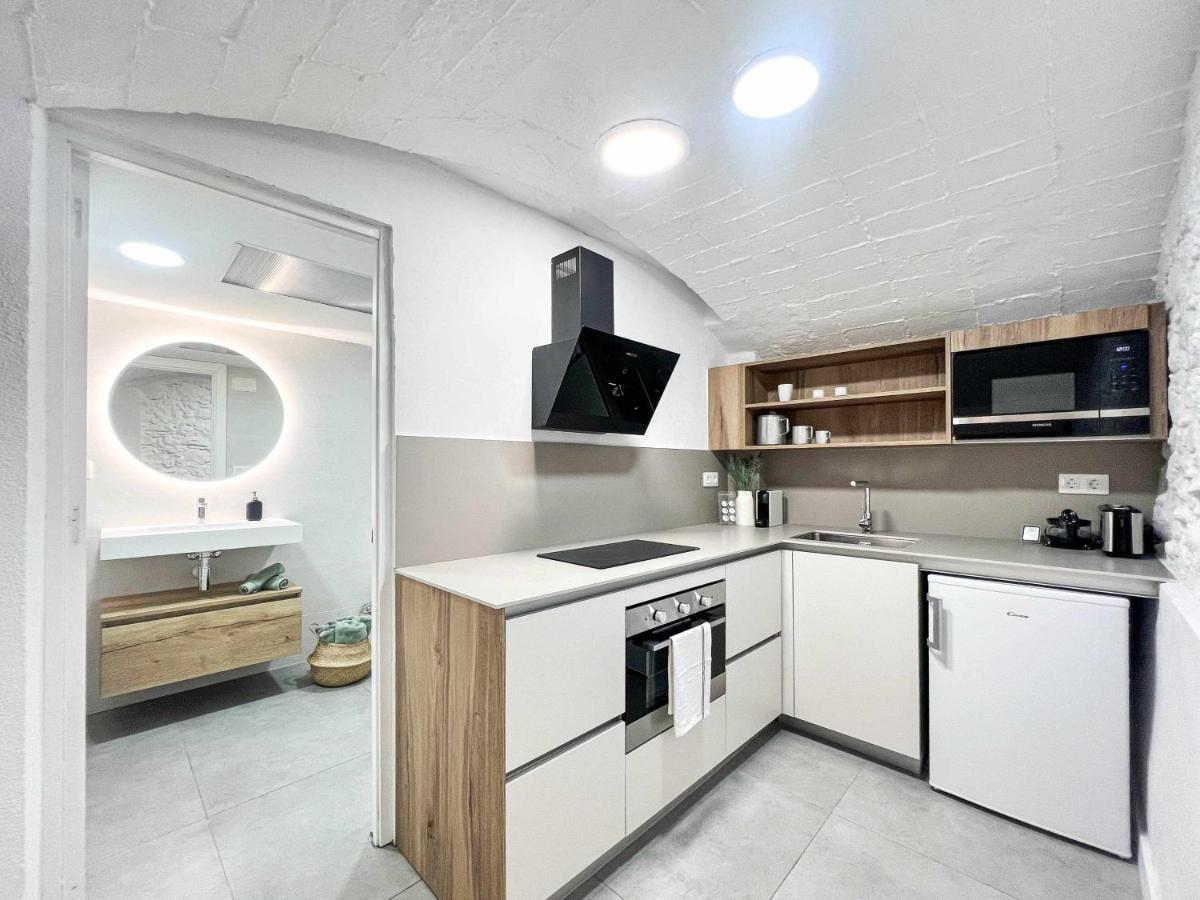 Casa Besalu Estudio En El Centro Del Pueblo Zewnętrze zdjęcie