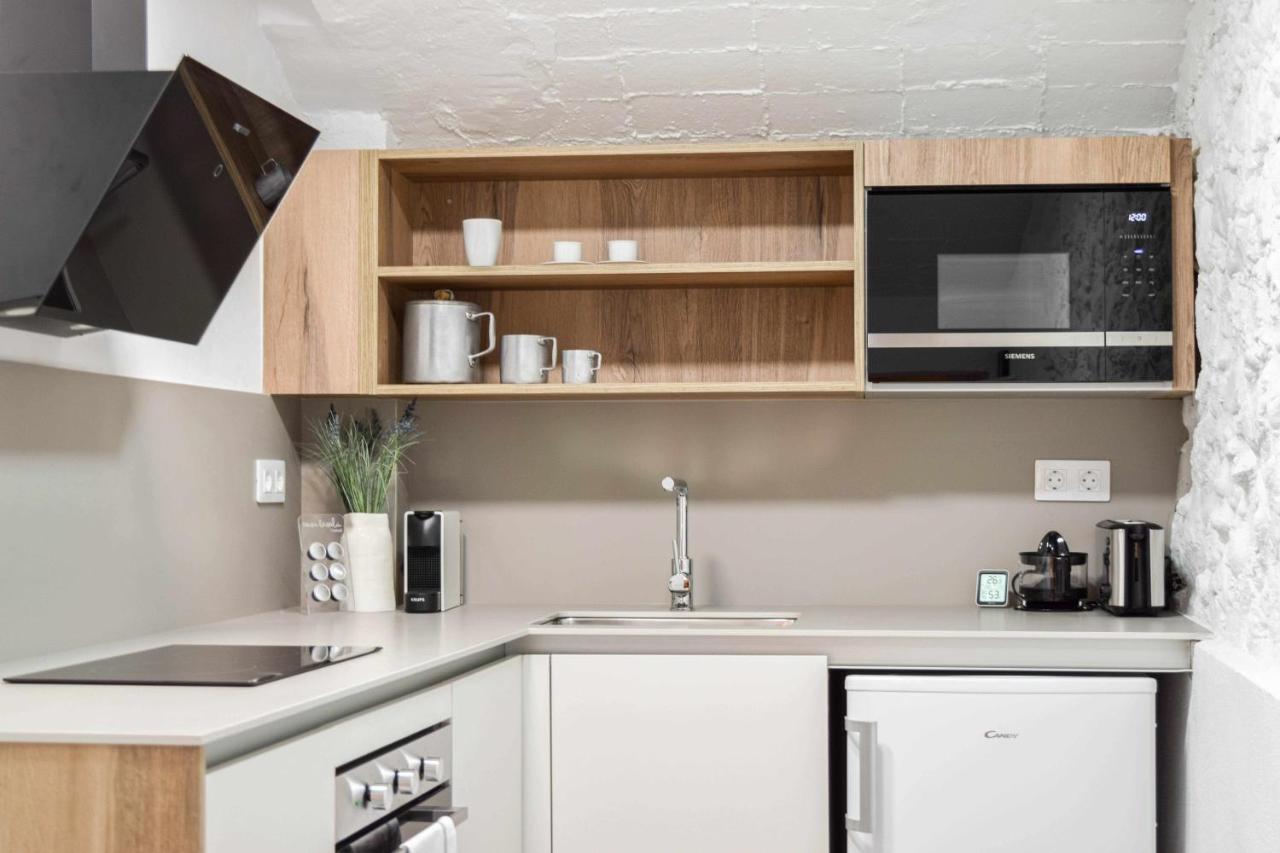 Casa Besalu Estudio En El Centro Del Pueblo Zewnętrze zdjęcie