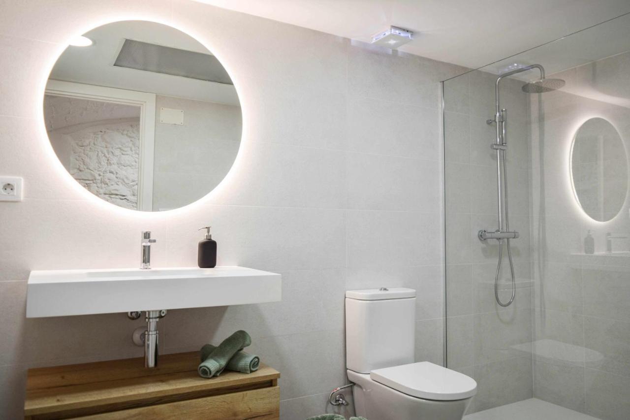 Casa Besalu Estudio En El Centro Del Pueblo Zewnętrze zdjęcie