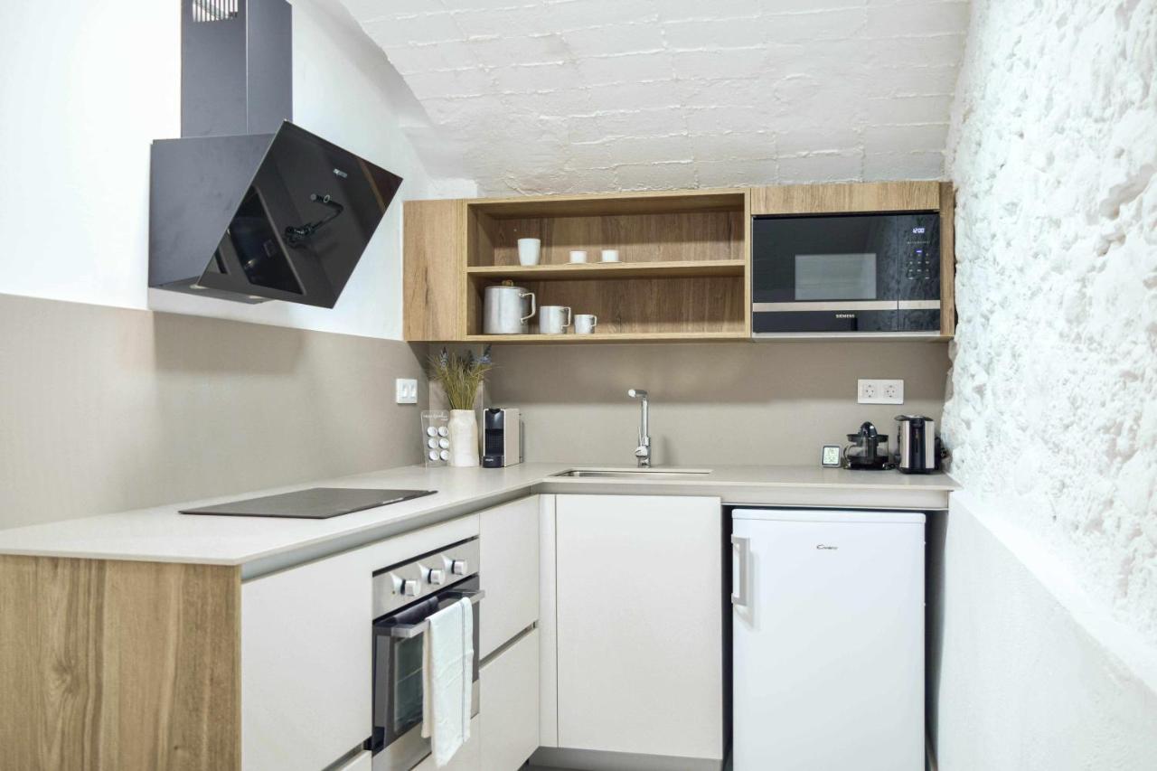 Casa Besalu Estudio En El Centro Del Pueblo Zewnętrze zdjęcie