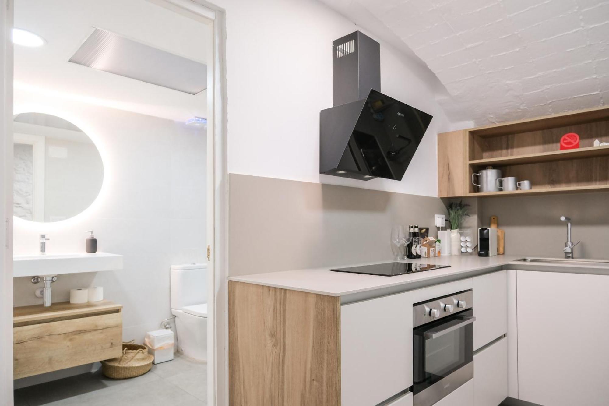 Casa Besalu Estudio En El Centro Del Pueblo Zewnętrze zdjęcie