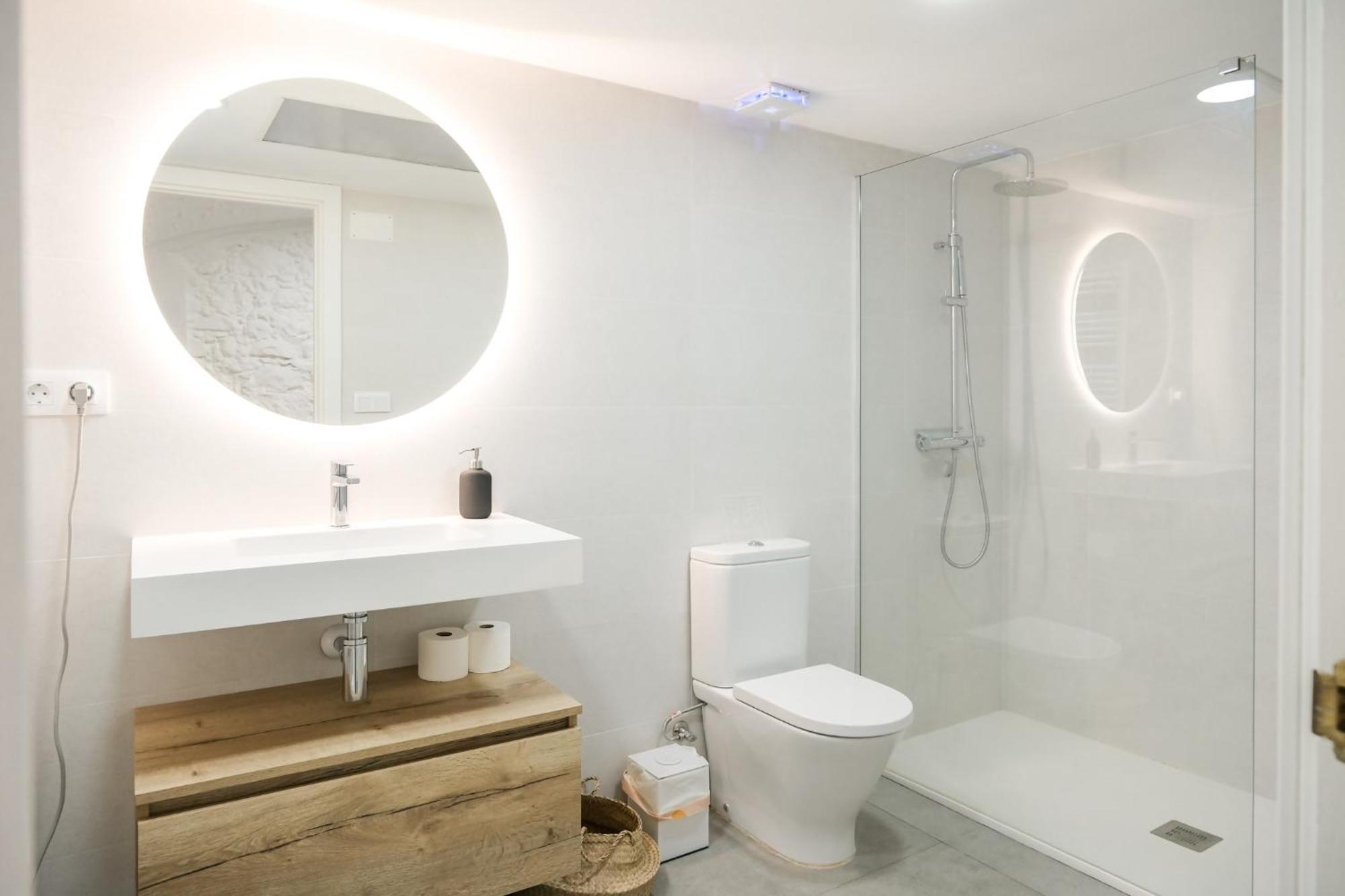 Casa Besalu Estudio En El Centro Del Pueblo Zewnętrze zdjęcie